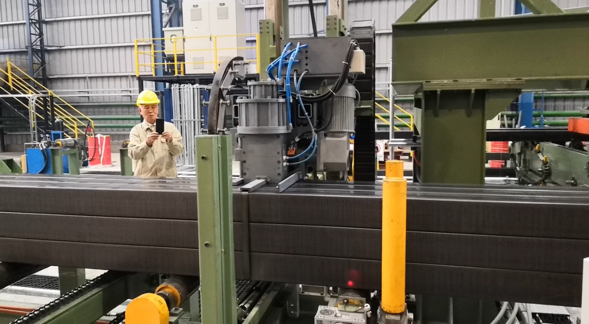 FH-32NH Full-Automatic Steel Pipe Bundle Strapping Machine