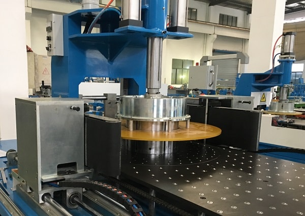 Automatic Cable Coiling and Strapping Machine - Thumbnail 4