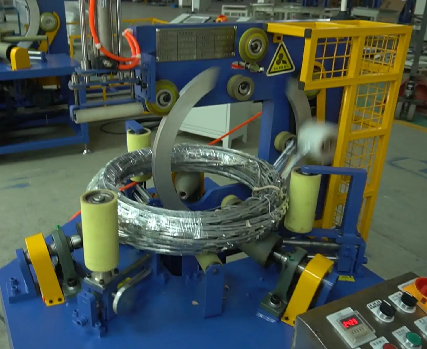 FPW300-W Razor Wire Coil Wrapping Machine - Thumbnail 5