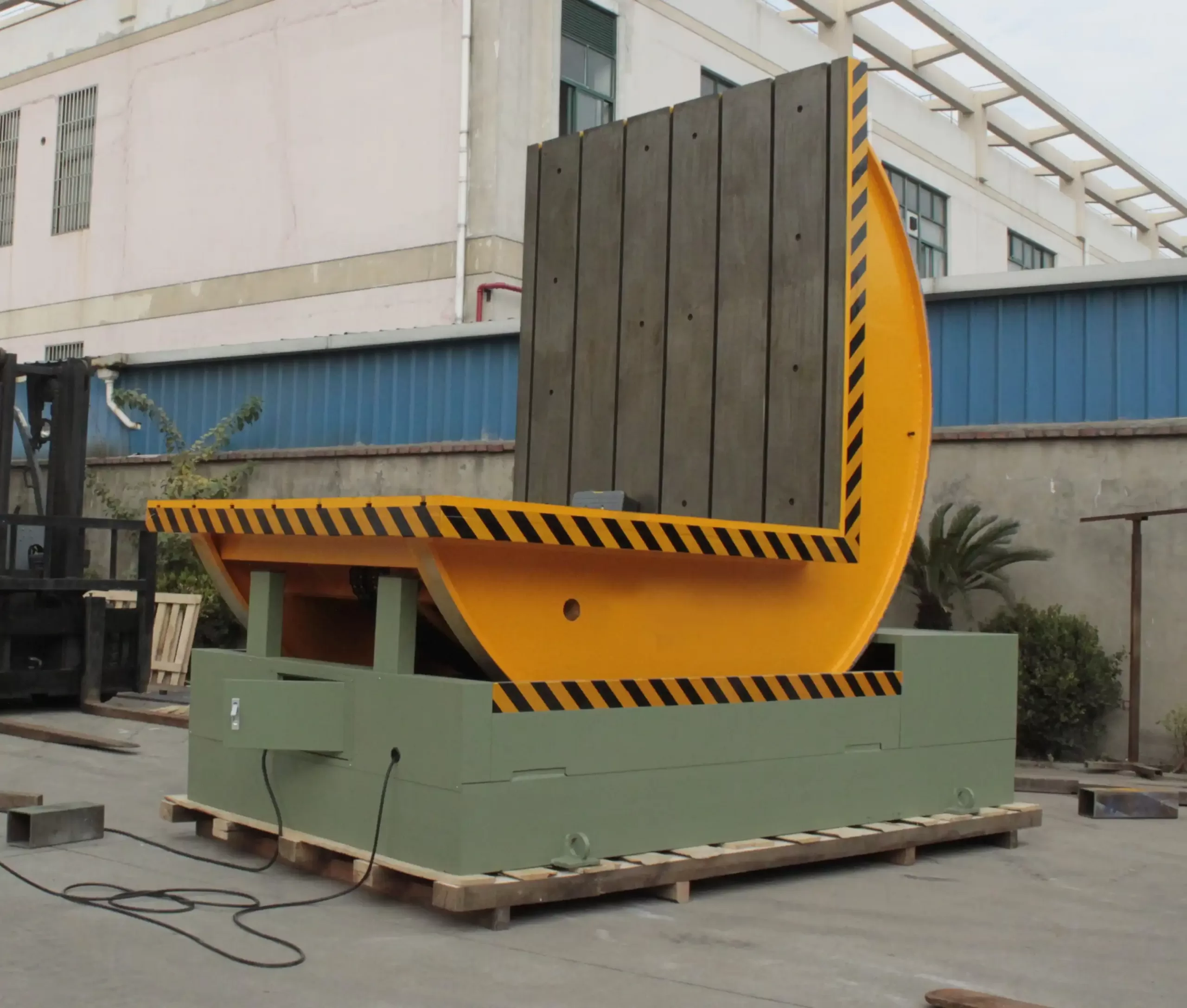 FPMT-10 90-Degree Mold Flipper | 10-Ton Capacity - Thumbnail 3