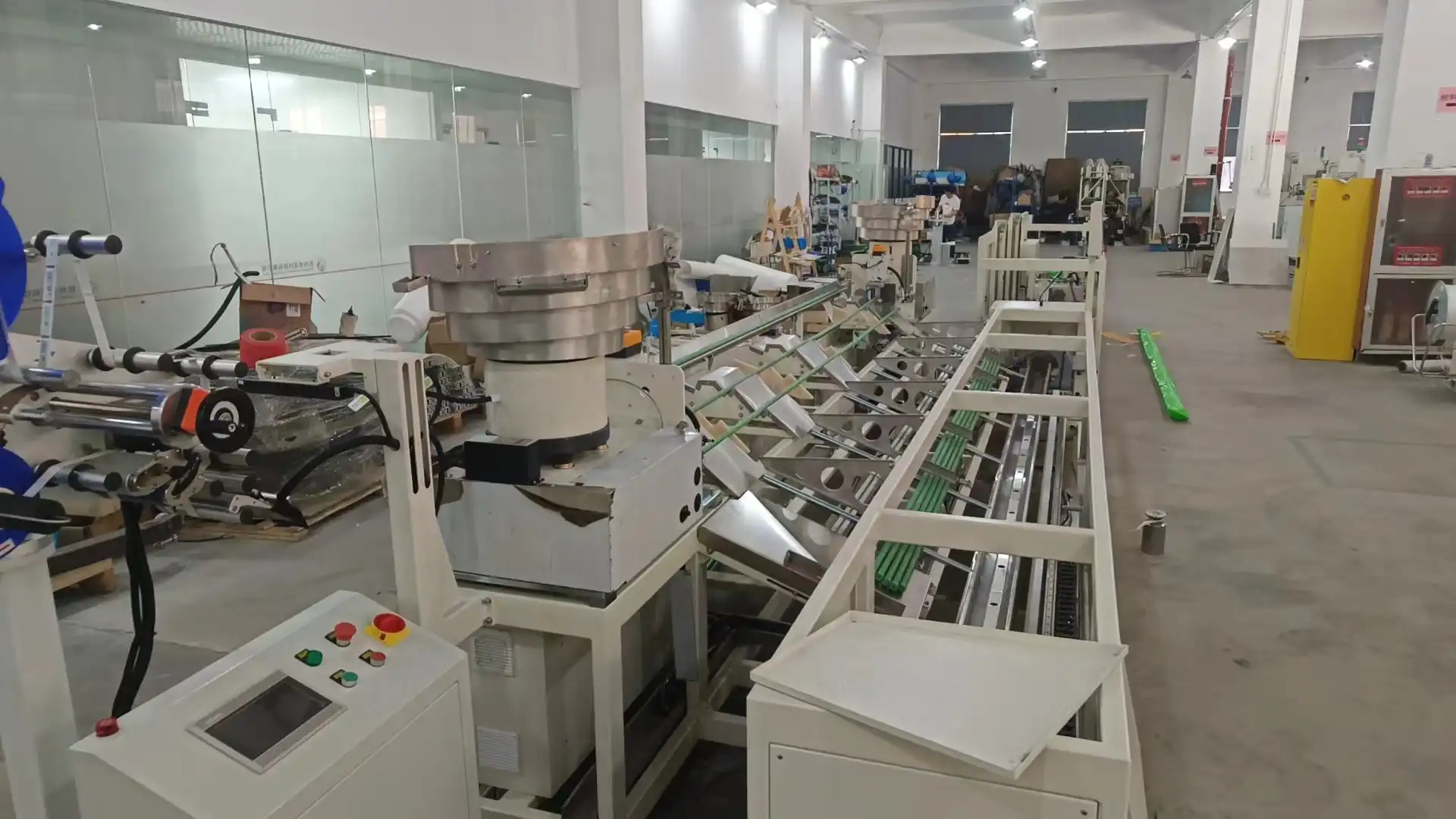 Automatic Pipe Capping Machine