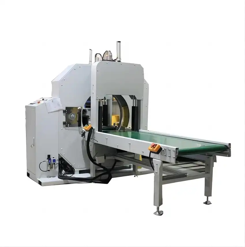 E300 Horizontal Orbital Stretch Wrapping Machine - Thumbnail 4