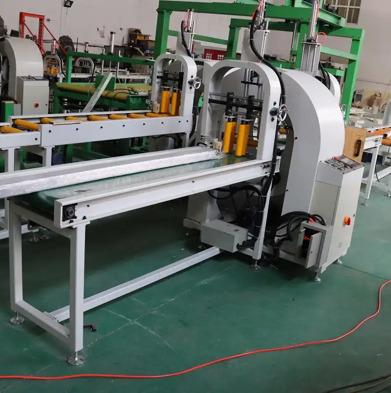 E200 Horizontal Spiral Stretch Wrapping Machine