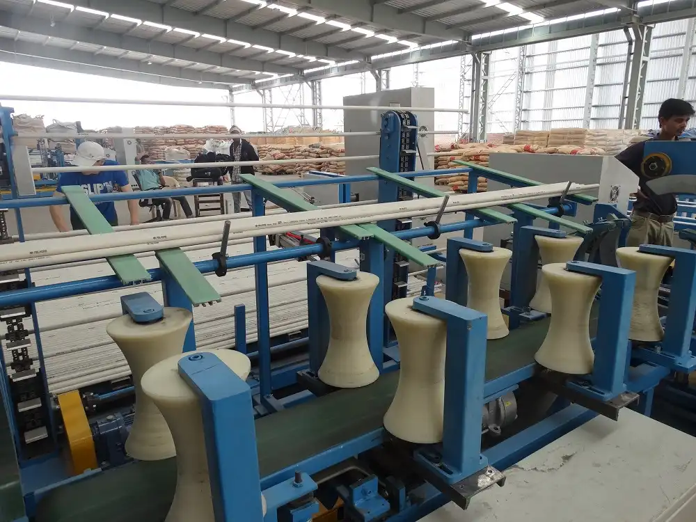 Automatic Plastic Pipe Bundle Making and Bagging Machine - Thumbnail 4